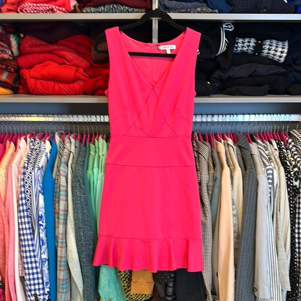 Jennifer Lopez hot pink sleeveless back zipper closure dress size 2